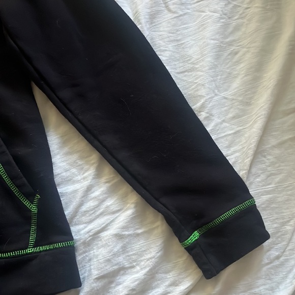 Boys Large (14/16) Tek Gear Ultra Soft Fleece Zip-Up Hoodie Jacket Black & Green - Picture 4 of 9